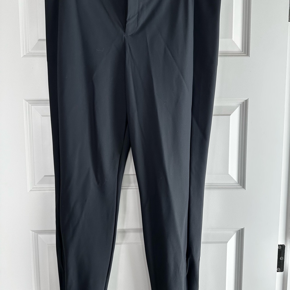 Athleta dressy legging pant.